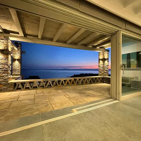 Kouneli - An Exceptional * Koundouros