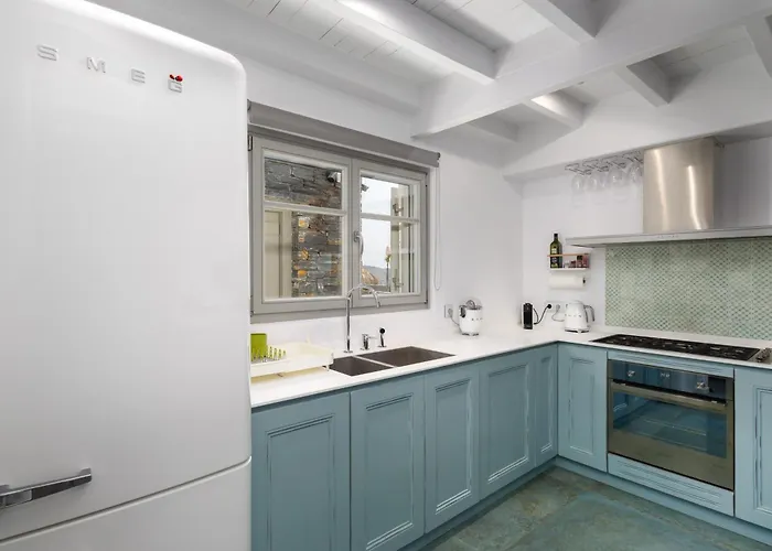 Villa Kouneli - An Exceptional Koundouros